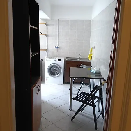 Splaiul Unirii 8 Bucharest